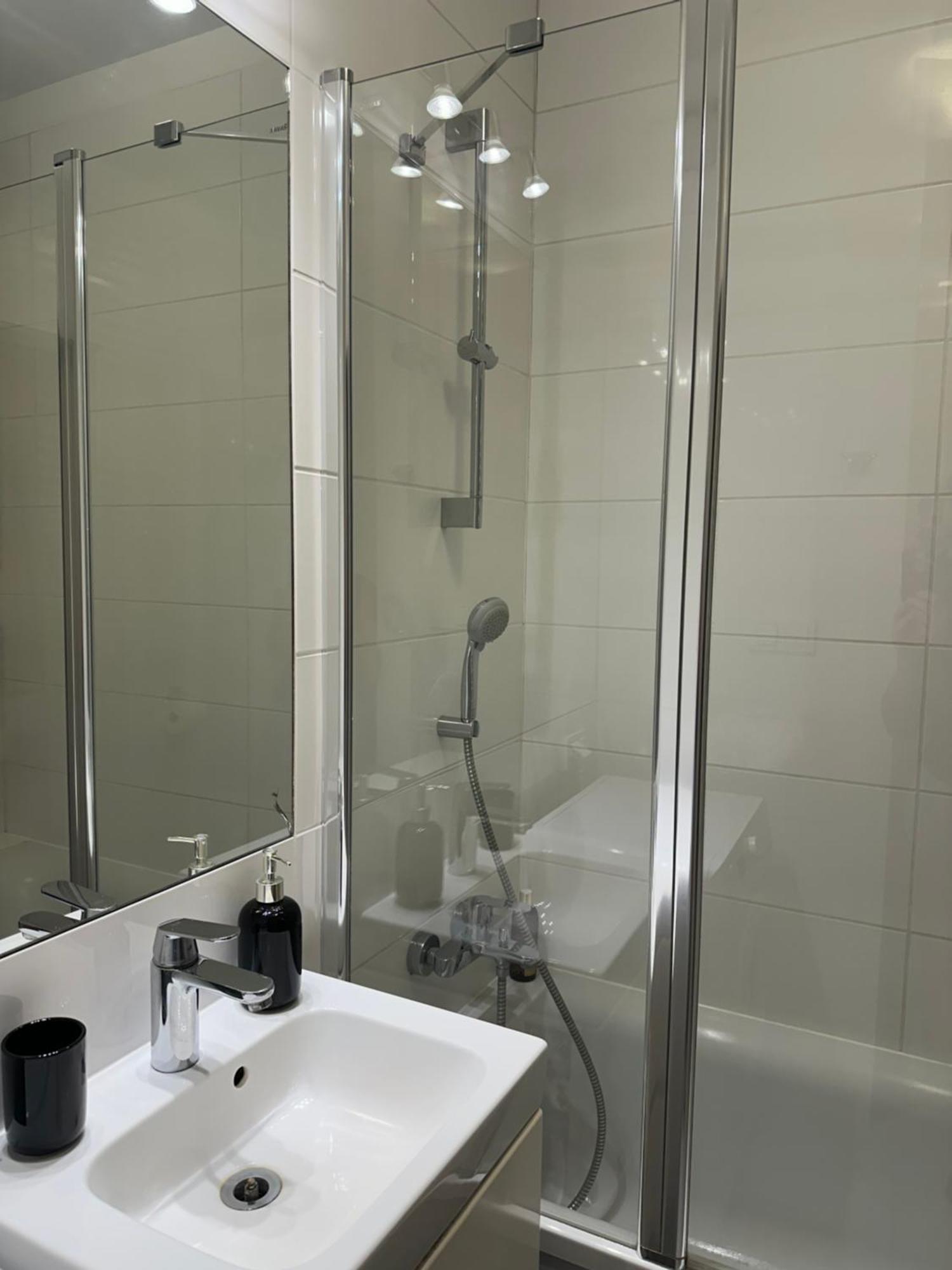 Cosy Near To The Chopin's Airport Cybernetyki 2c Apartament